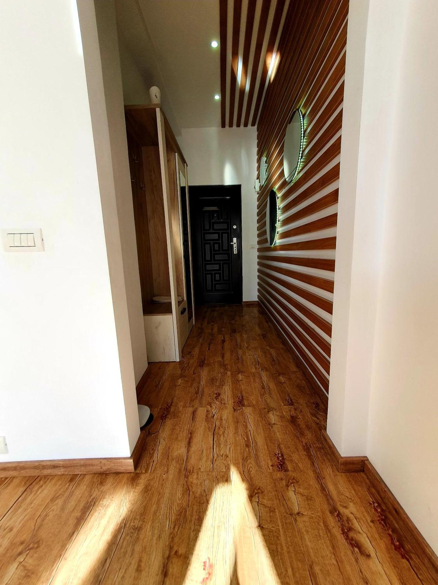 Laura Apartments ซินายา ภายนอก รูปภาพ
